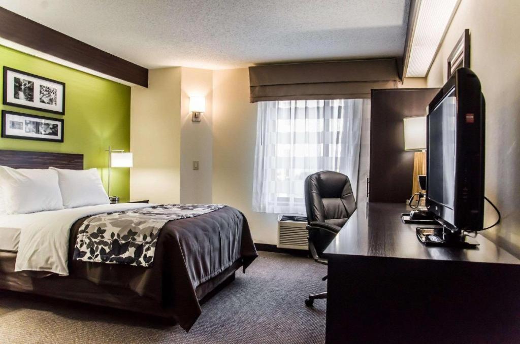 Sleep Airport - Billy Graham Parkway Charlotte